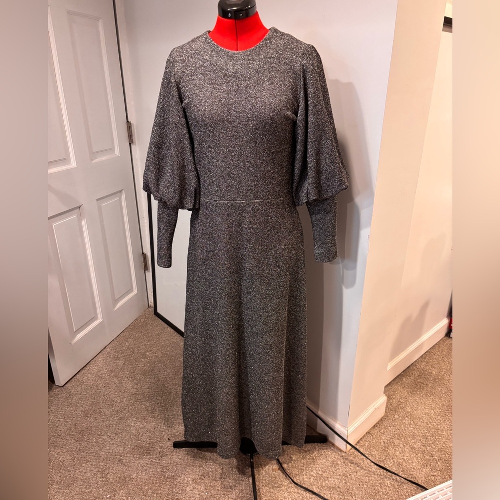 Hunter Bell shimmery silver grey balloon sleeve knit dress size M